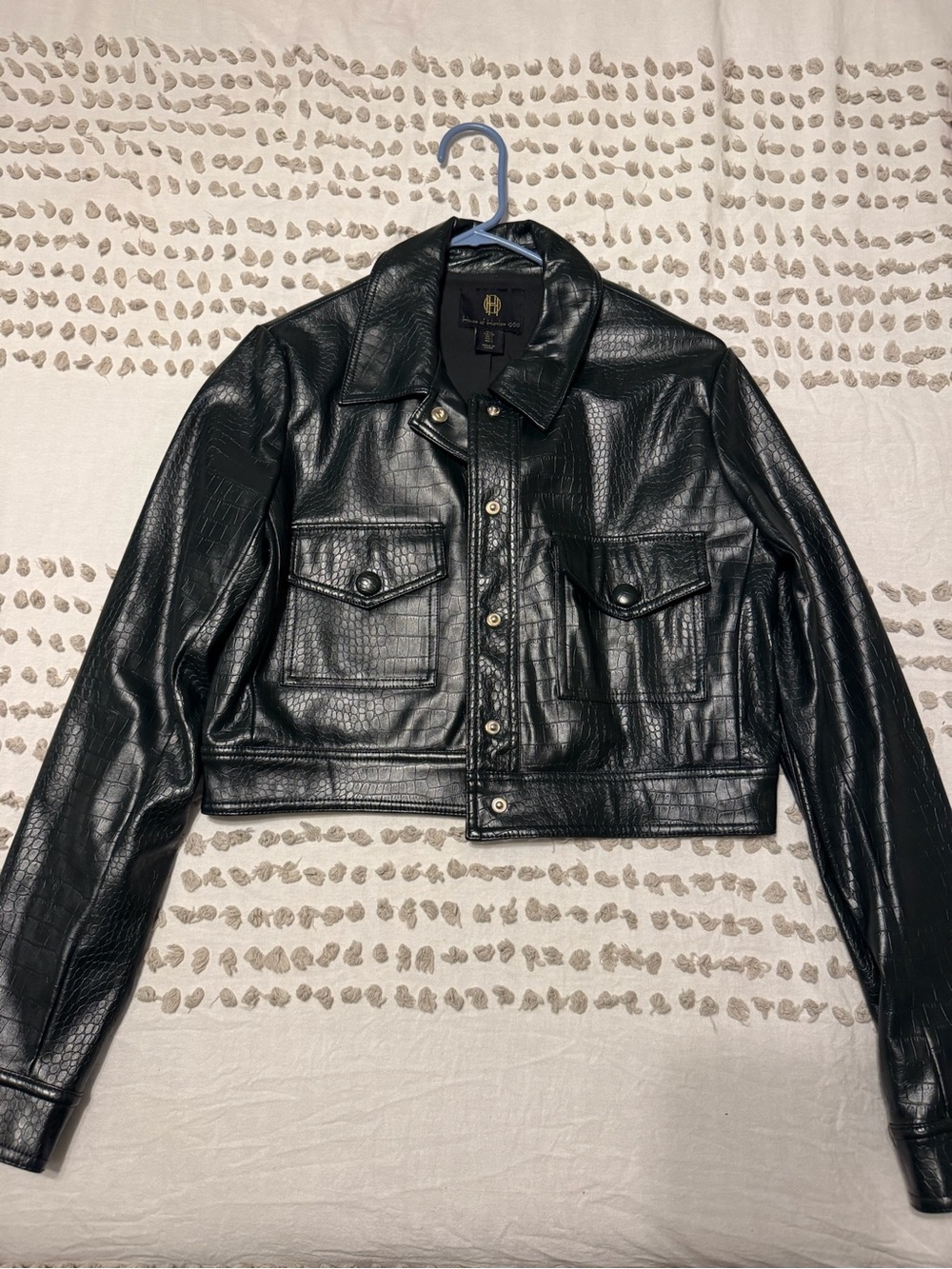 House of Harlow 1960 Black Cropped Faux-Croc Leather Jacket